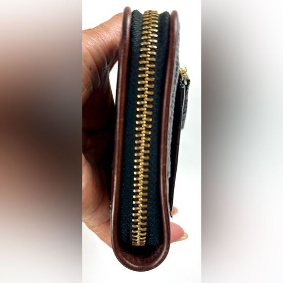 Brahmin Leather Embossed Zip Around Wallet - Picture 4 of 10